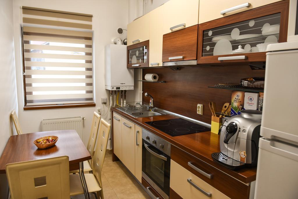 Modern Apartment Near City Center Cluj-Napoca Exterior photo